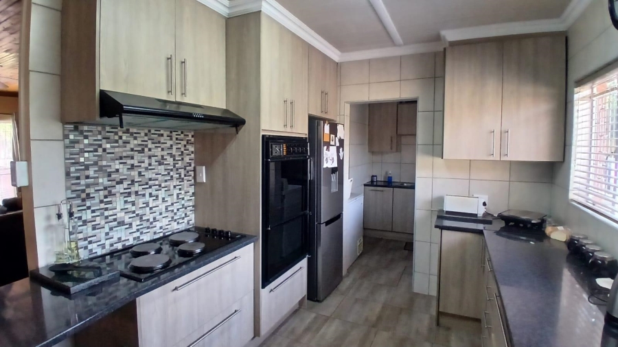 3 Bedroom Property for Sale in Fichardt Park Free State